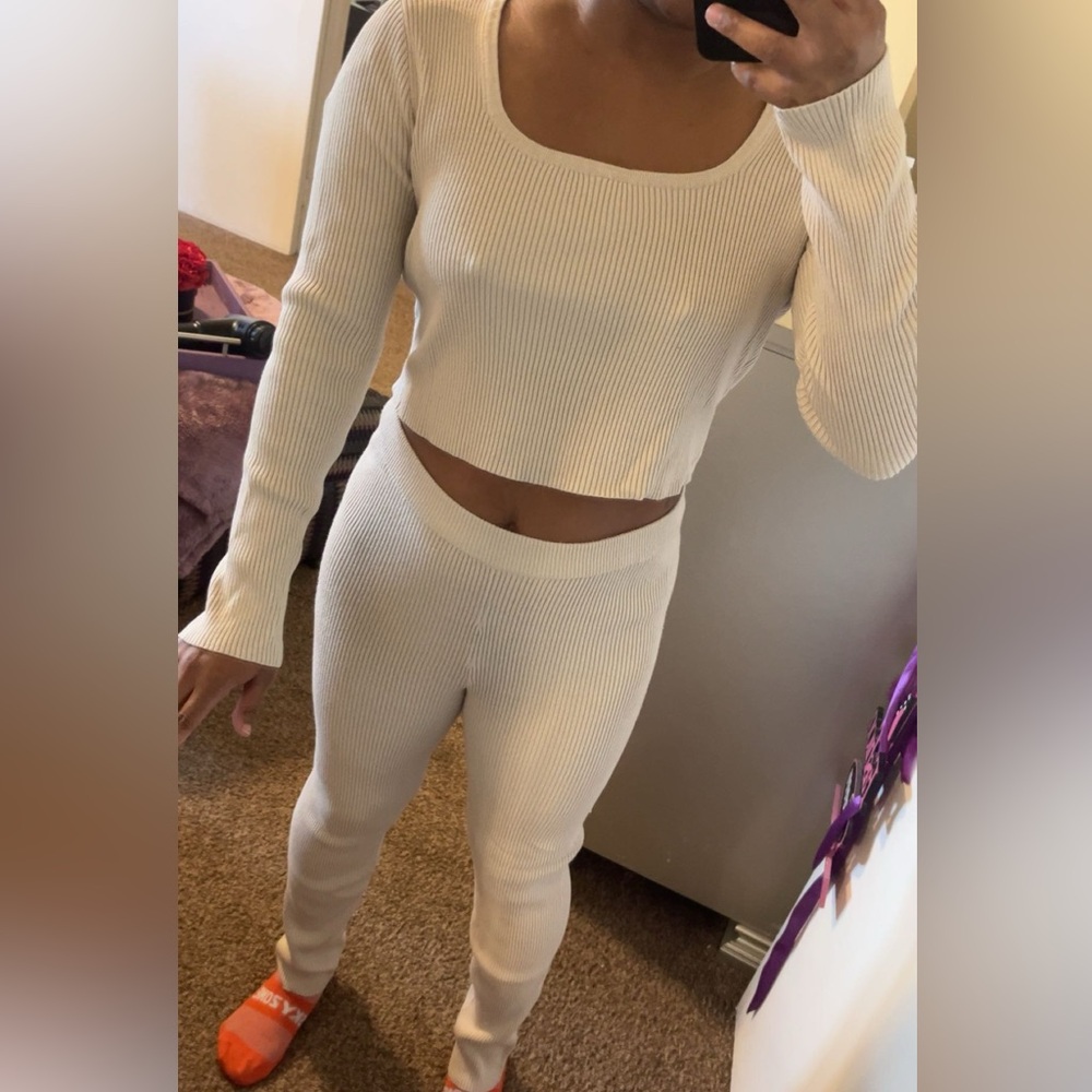 Cream Ribbed Leggings Set - Picture 2 of 14